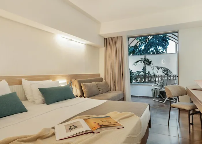 Thalassa Beach Resort & Spa (Adults Only)